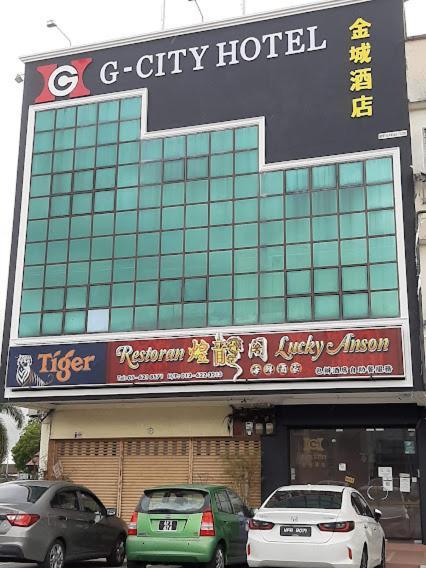 G City Hotel Teluk Intan Extérieur photo