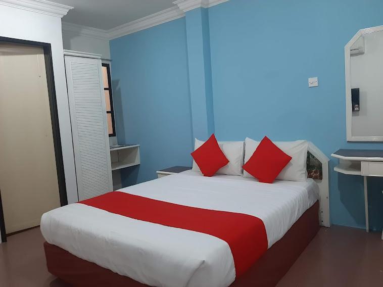 G City Hotel Teluk Intan Extérieur photo