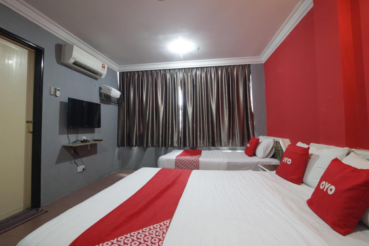 G City Hotel Teluk Intan Extérieur photo