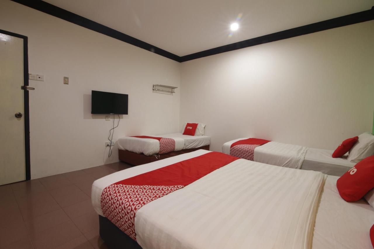 G City Hotel Teluk Intan Extérieur photo