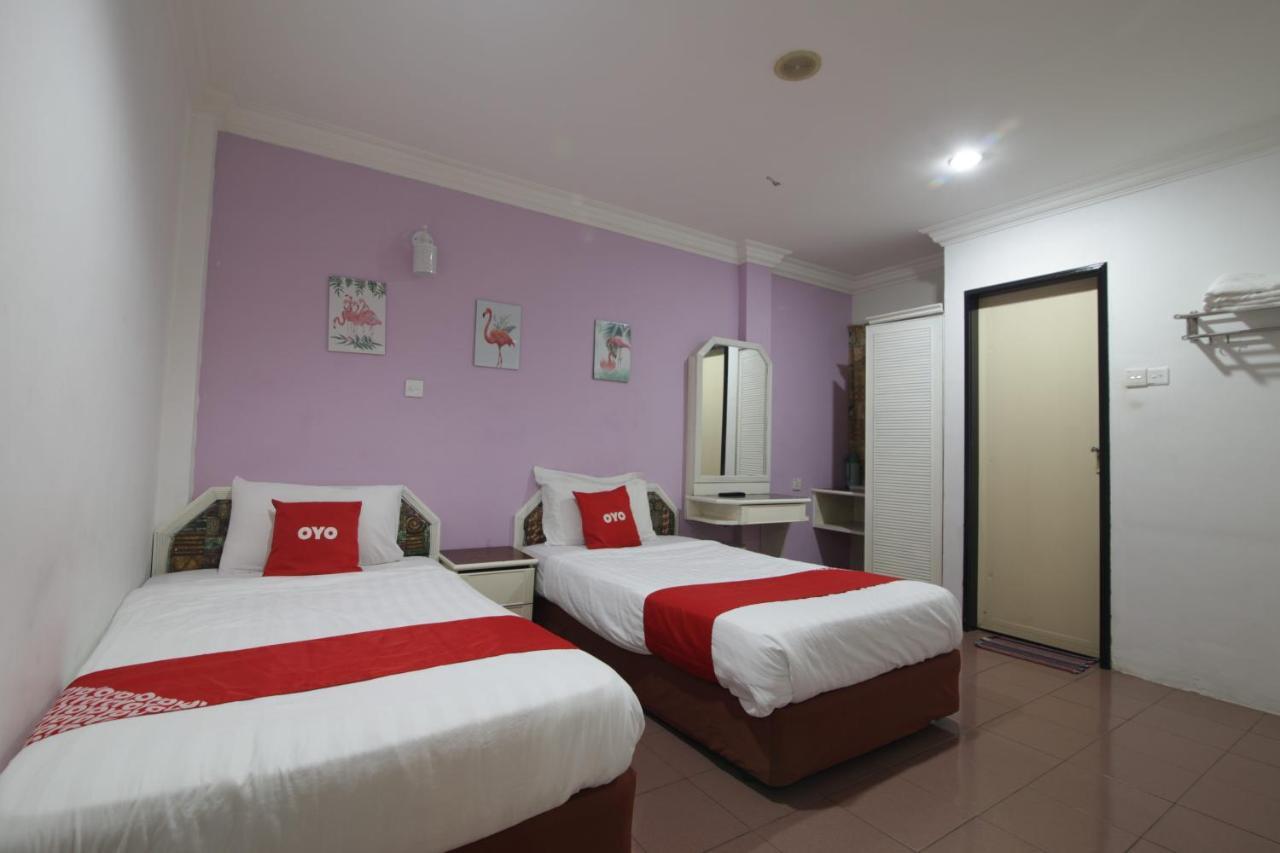 G City Hotel Teluk Intan Extérieur photo