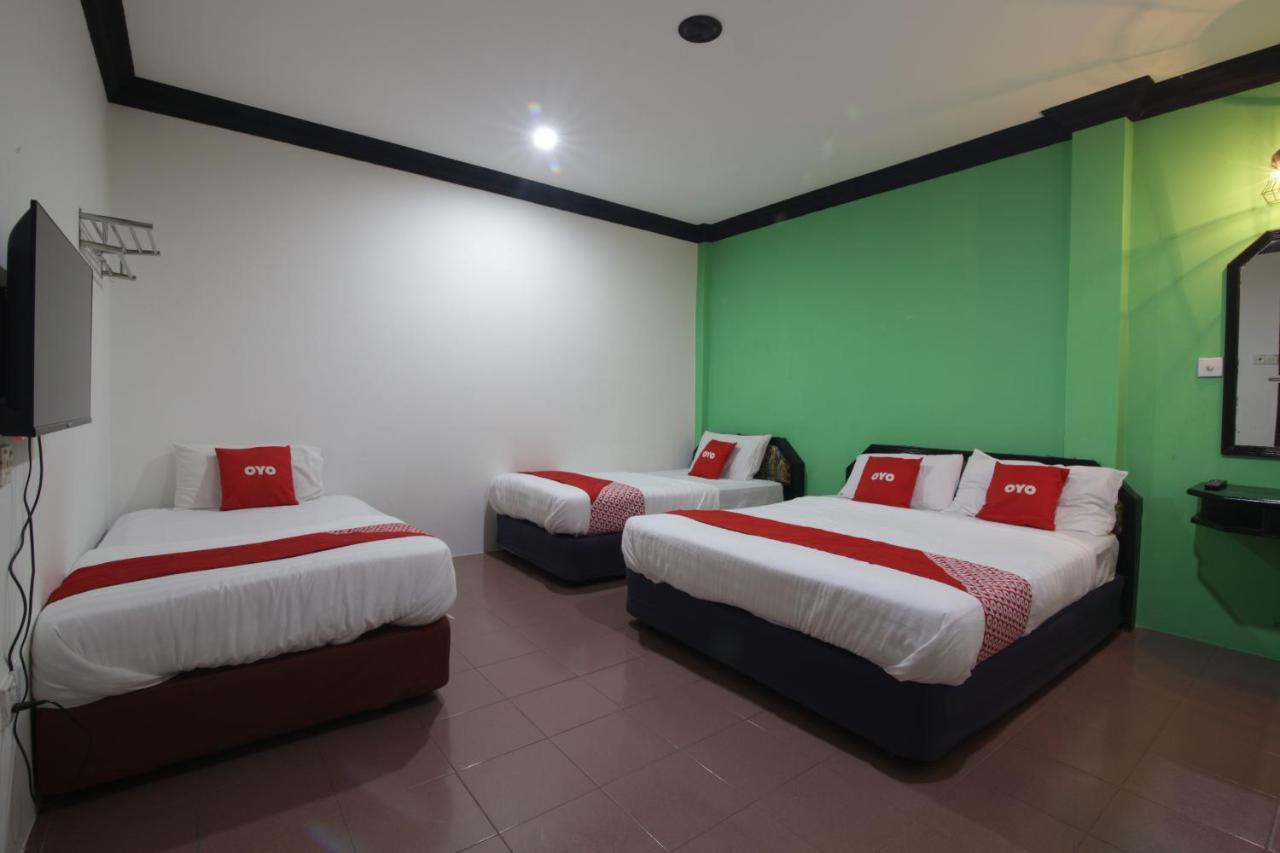 G City Hotel Teluk Intan Extérieur photo